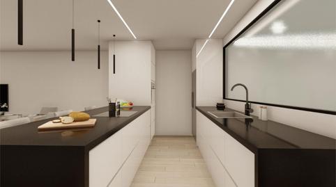 Foto 3 de Piso en venta en Calle Londres, S/n, Las Brisas, Málaga