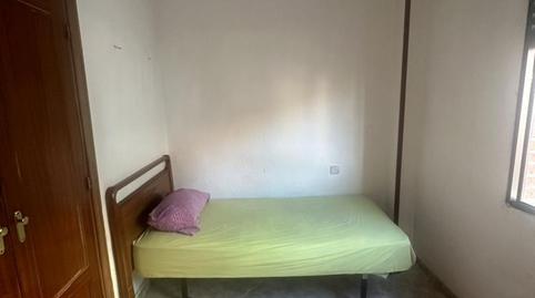 Photo 5 of Flat to share in Avenida de la Democracia, 2, Palomeras Sureste, Madrid