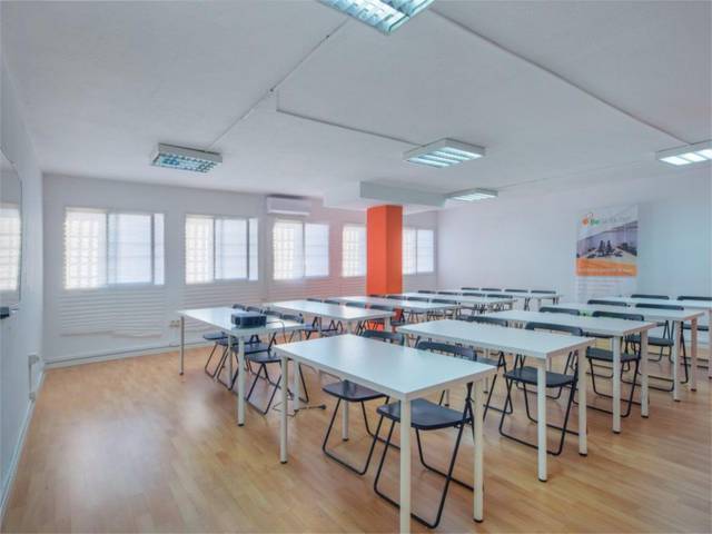 Oficina en Alquiler en Calle Alejandro Dumas, 17 en La Luz - El Torcal