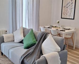 Living room of Flat to rent in  Madrid Capital  with Balcony