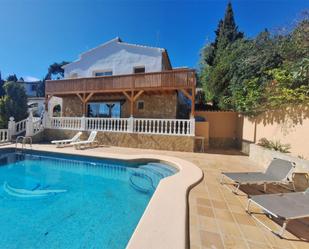 Piscina de Casa o xalet en venda en Moraira