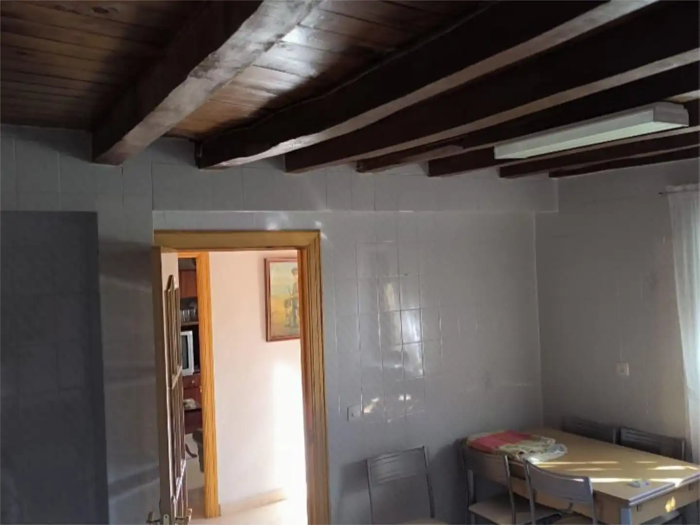Casa adosada en venta en Calle Segovia, 22, Orejana Casa adosada en venta en Orejana con Calefacción, Trastero y Amueblado