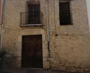 Vista exterior de Casa adosada en venda en Xert / Chert amb Terrassa