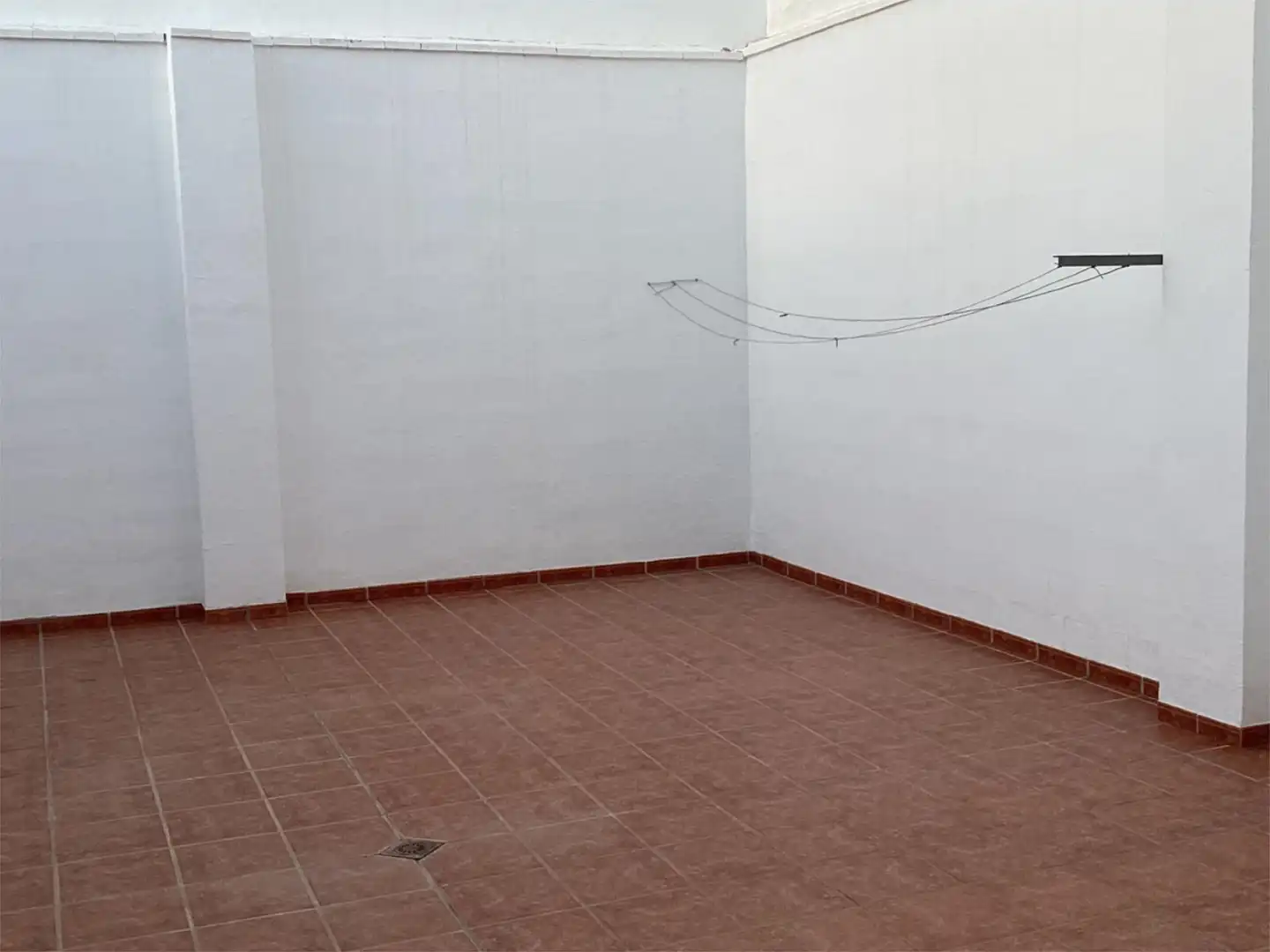 Habitació a Calle Doctor Francisco Grande Covián, 19, Osuna Casa adosada per a compartir en Osuna amb Calefacció, Jardí privat i Terrassa