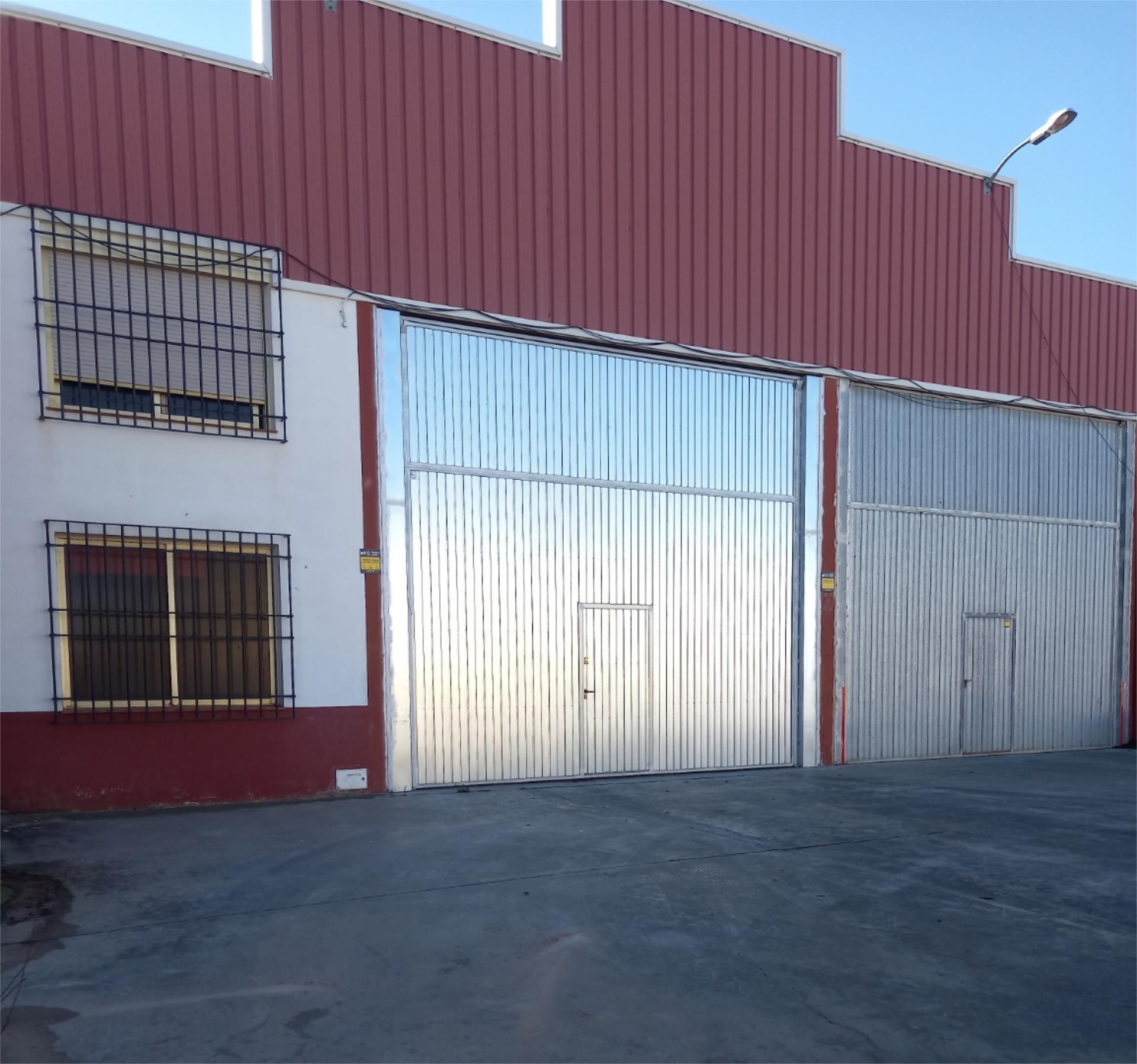 Vista exterior de Garatge de lloguer en Iniesta