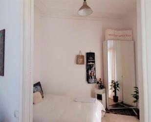 Bedroom of Flat to rent in  Barcelona Capital  with Air Conditioner, Terrace and Balcony