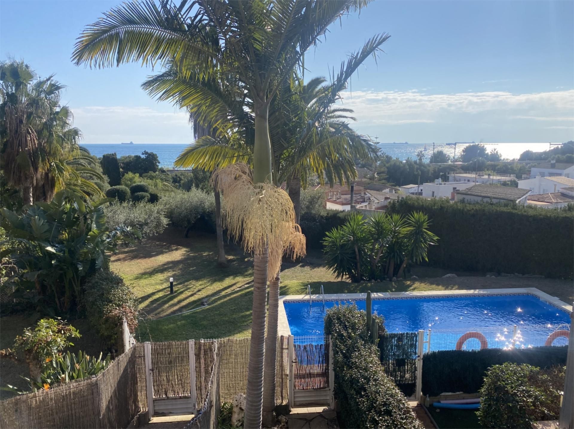 Jardí de Casa adosada en venda en  Tarragona Capital amb Aire condicionat, Terrassa i Piscina