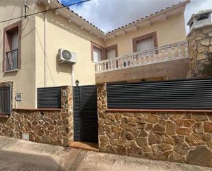 Vista exterior de Casa o xalet en venda en Santa Ana amb Terrassa