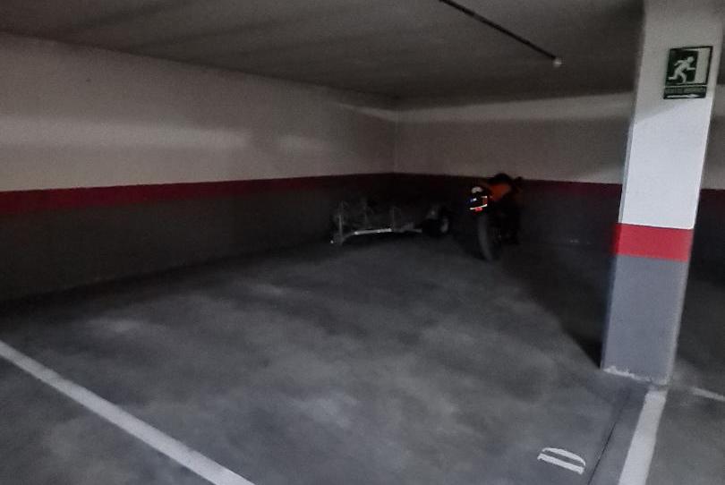 Foto 1 de Garatge en venda a Calle Isla de Lobeira, 106, Parque de la Coruña - Las Suertes, Madrid