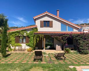 Exterior view of House or chalet for sale in Sant Pere de Ribes  with Air Conditioner, Heating and Private garden