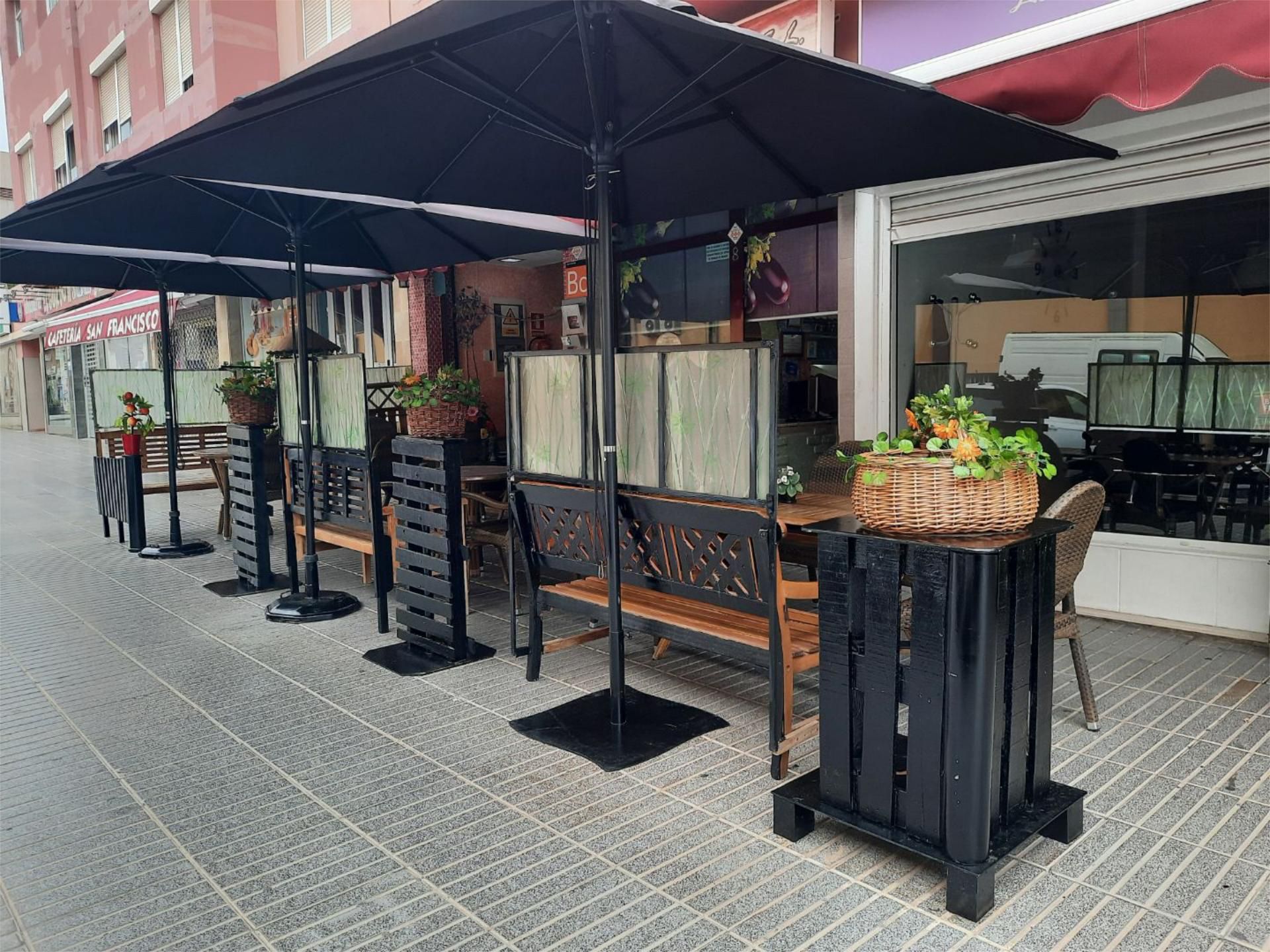 Terrace of Premises for sale in San Bartolomé de Tirajana  with Air Conditioner and Furnished