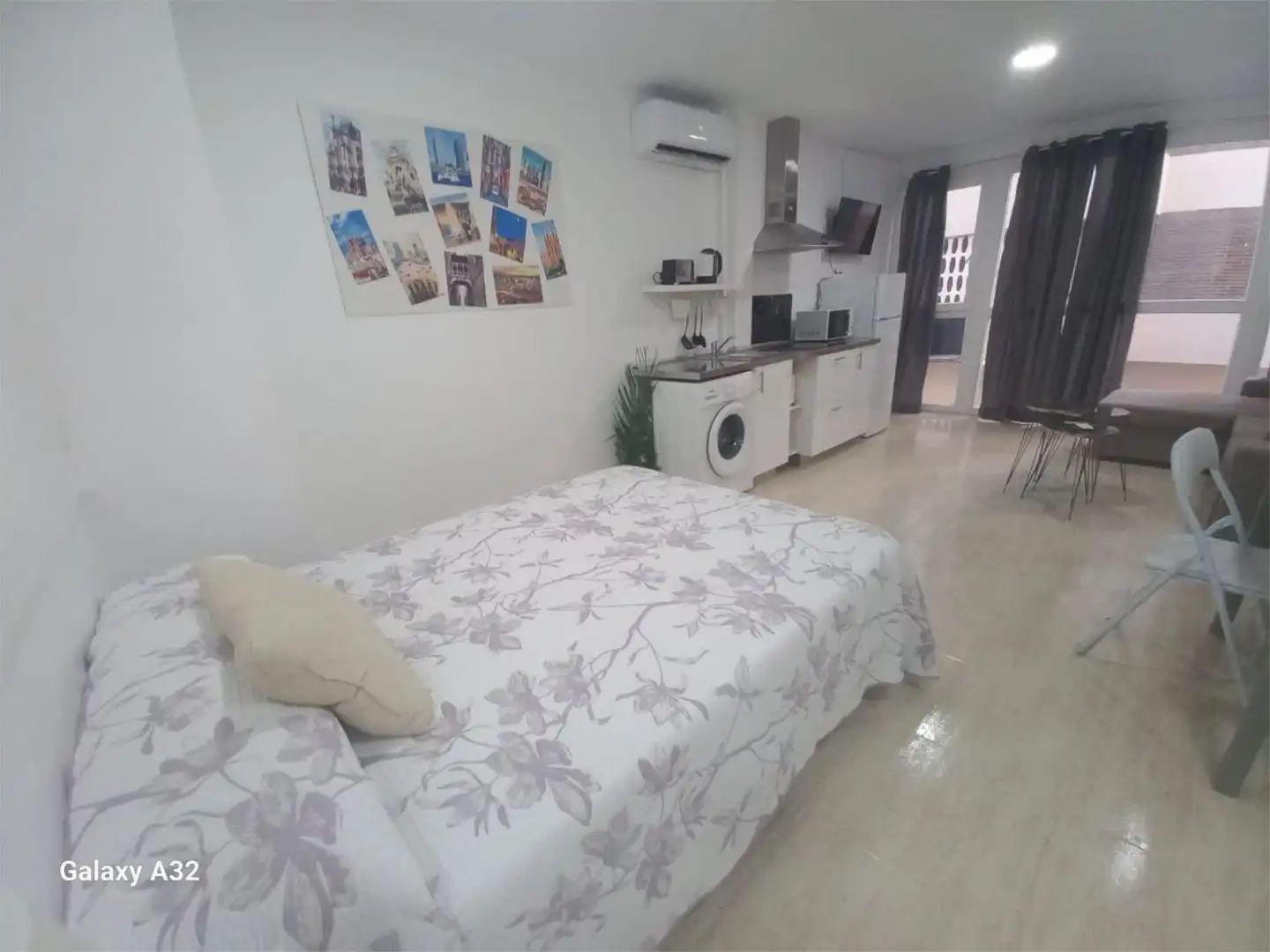 Estudi de lloguer a Calle del Teatro, 7, Barrio del Centro Dormitori de Estudi de lloguer en Alicante / Alacant amb Aire condicionat i Moblat