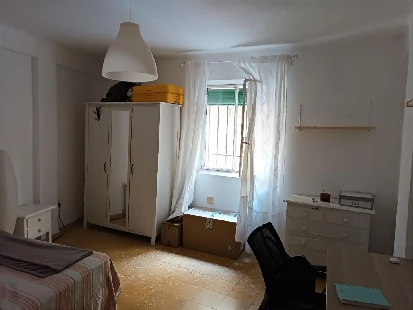 Room in Calle Barcenillas, 13, Gibralfaro Room in Calle Barcenillas, 13, Gibralfaro