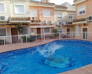 Piscina de Casa adosada de lloguer en Elche / Elx amb Aire condicionat, Terrassa i Piscina