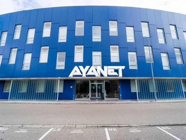 Local comercial en Venta en Calle Bari, 57 en Garrapinillos