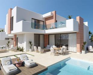 Vista exterior de Casa o xalet en venda en Torre-Pacheco amb Terrassa, Piscina i Balcó