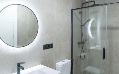 Bathroom of Single-family semi-detached for sale in Caldes de Montbui  with Air Conditioner and Terrace