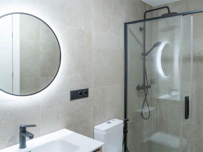 Bathroom of Single-family semi-detached for sale in Caldes de Montbui  with Air Conditioner and Terrace