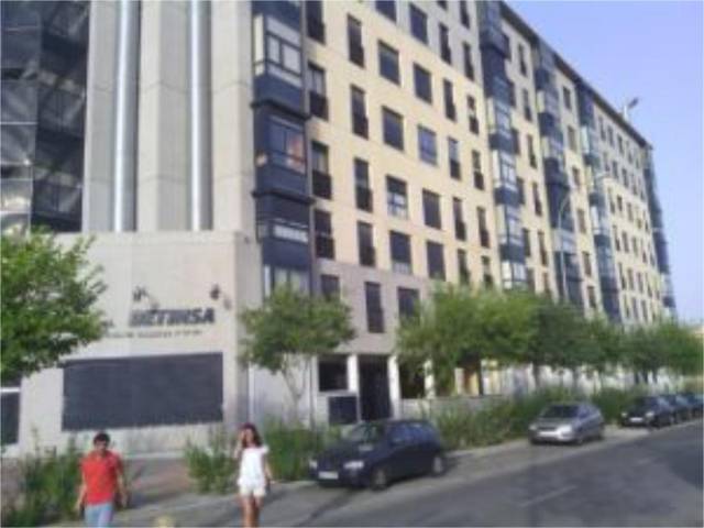 Garaje en Alquiler en Avenida del Ensanche de Vallecas, 83 en Ensanche de Vallecas - La Gavia