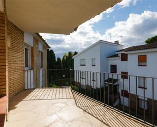 Exterior view of Apartment for sale in Palafrugell  with Air Conditioner and Terrace