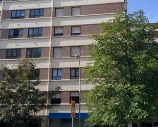 Exterior view of Flat to share in  Pamplona / Iruña  with Heating, Parquet flooring and Furnished