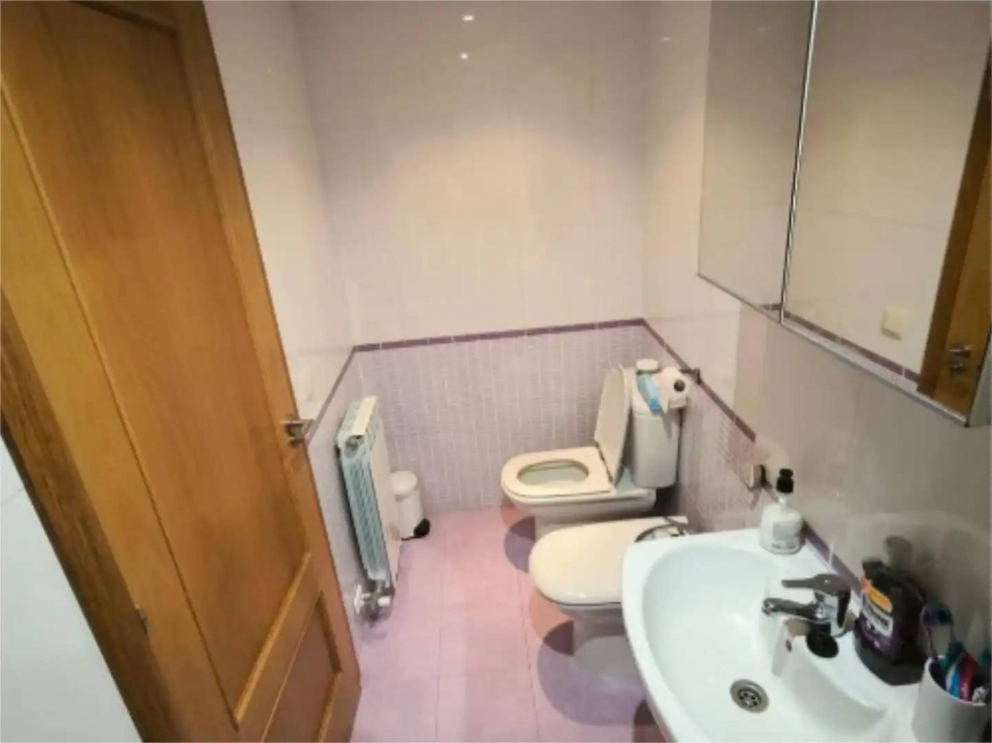 Bathroom of Flat for sale in Gallur  with Air Conditioner, Heating and Parquet flooring