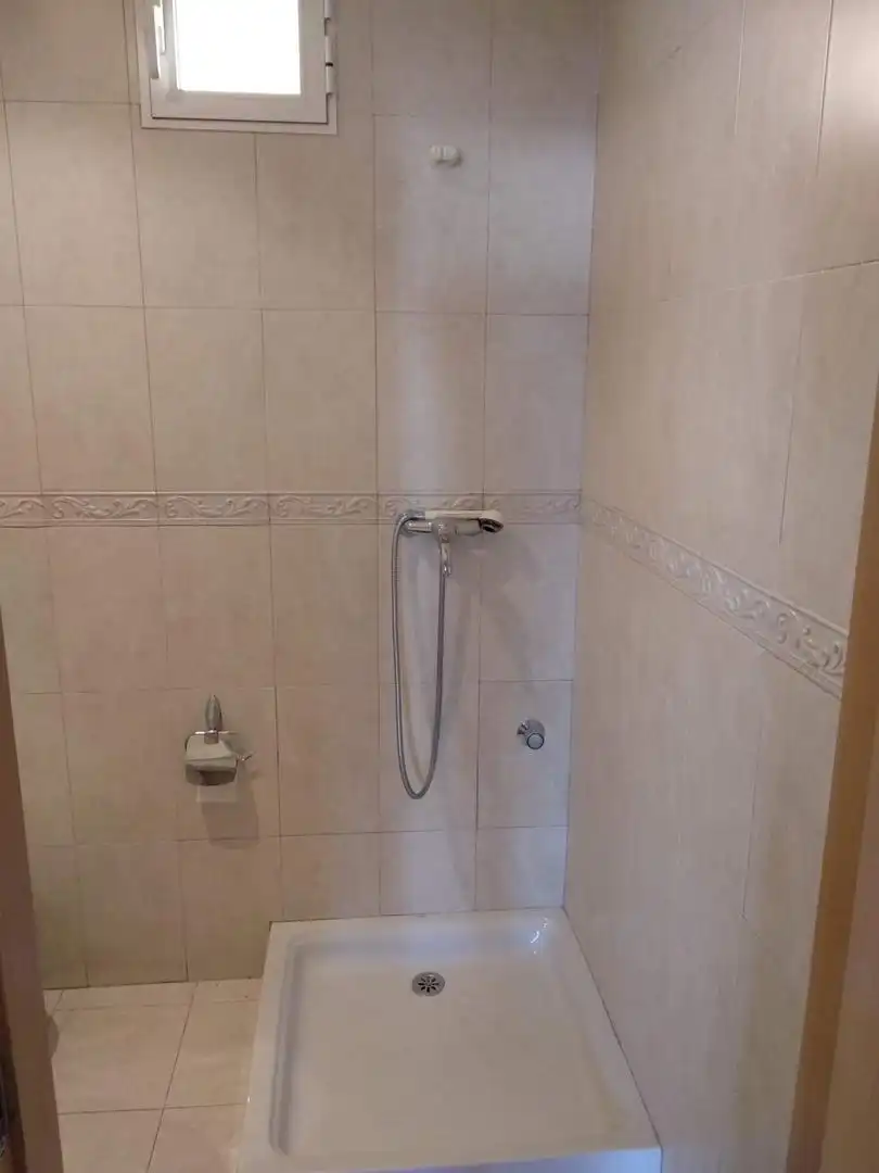 Baño de Local de alquiler en Castellón de la Plana / Castelló de la Plana con Aire acondicionado y Calefacción
