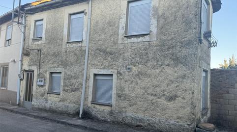 Foto 3 de Casa adosada en venda a Calle Jose Antonio, 19a, Truchas, León