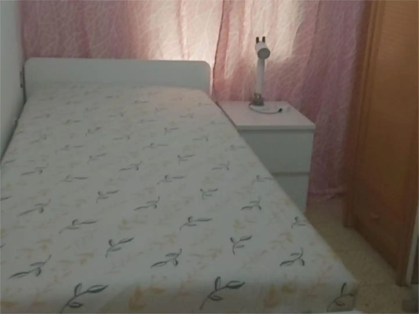 Bedroom of Flat for share in Mollet del Vallès