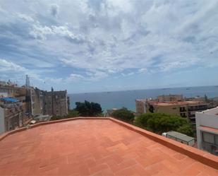 Vista exterior de Apartament de lloguer en  Tarragona Capital amb Aire condicionat, Terrassa i Piscina