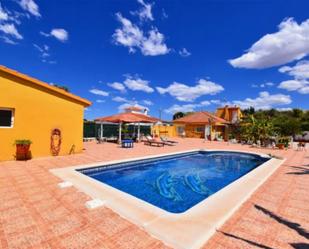 Piscina de Casa o xalet en venda en Torrent amb Aire condicionat, Terrassa i Piscina