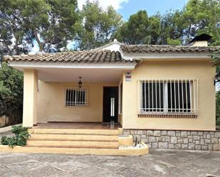 Exterior view of House or chalet for sale in Paterna  with Swimming Pool