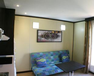 Living room of Apartment to rent in Armilla  with Air Conditioner, Heating and Furnished