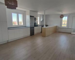 Kitchen of Flat for sale in  Teruel Capital  with Air Conditioner, Terrace and Balcony