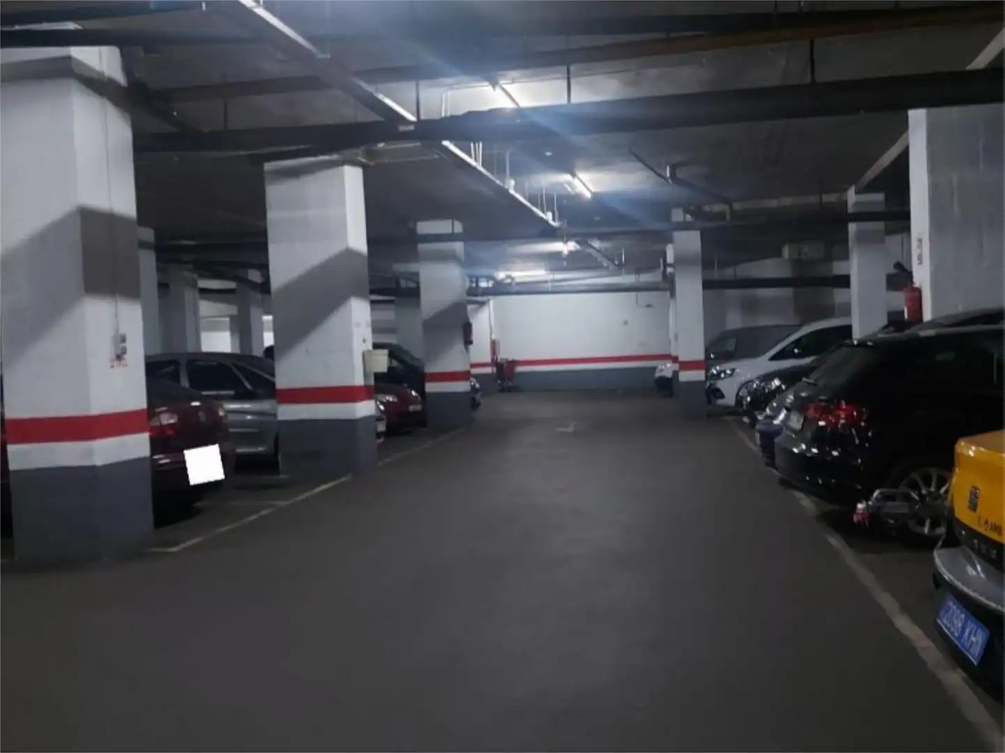 Parking de Garaje en venta en L'Hospitalet de Llobregat con Aire acondicionado, Calefacción y Terraza
