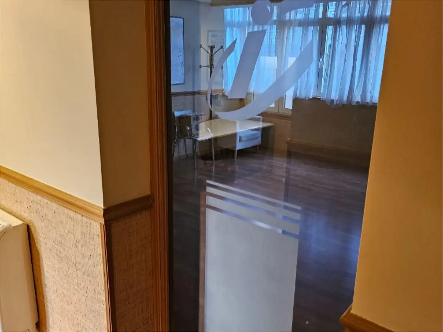 Commercial properties for rent in Calle Fuenlabrada, 1, Casco Antiguo Commercial properties for rent in Alcorcón with Air Conditioner, Parquet flooring and Furnished