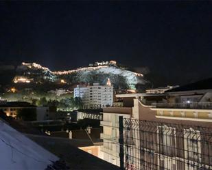 Vista exterior de Àtic en venda en Xàtiva amb Aire condicionat i Terrassa