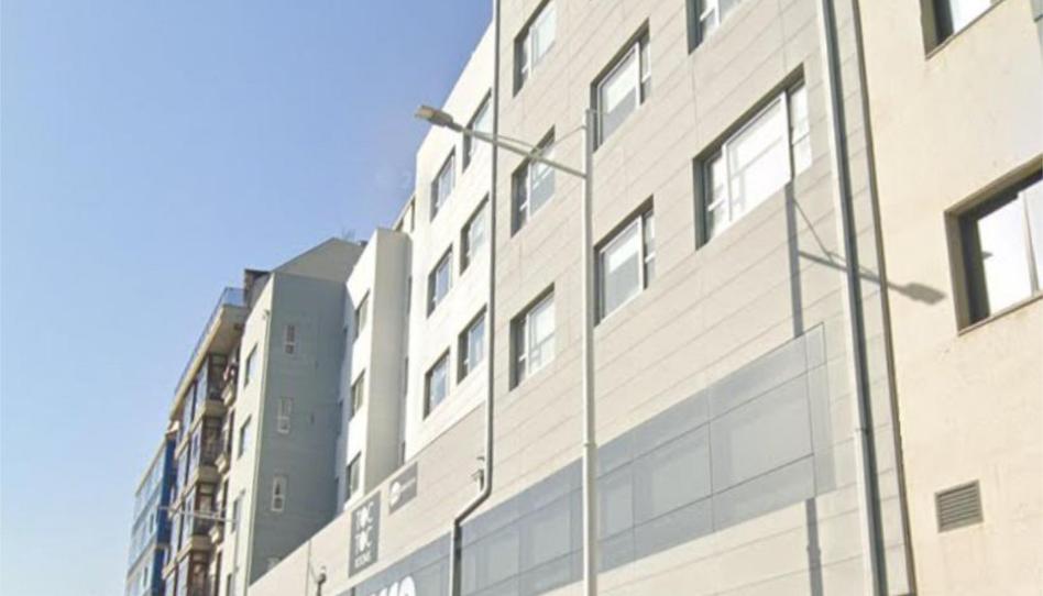 Foto 1 de Apartamento de alquiler en Rúa Mendaña de Neyra, 28, Someso - Matogrande, A Coruña