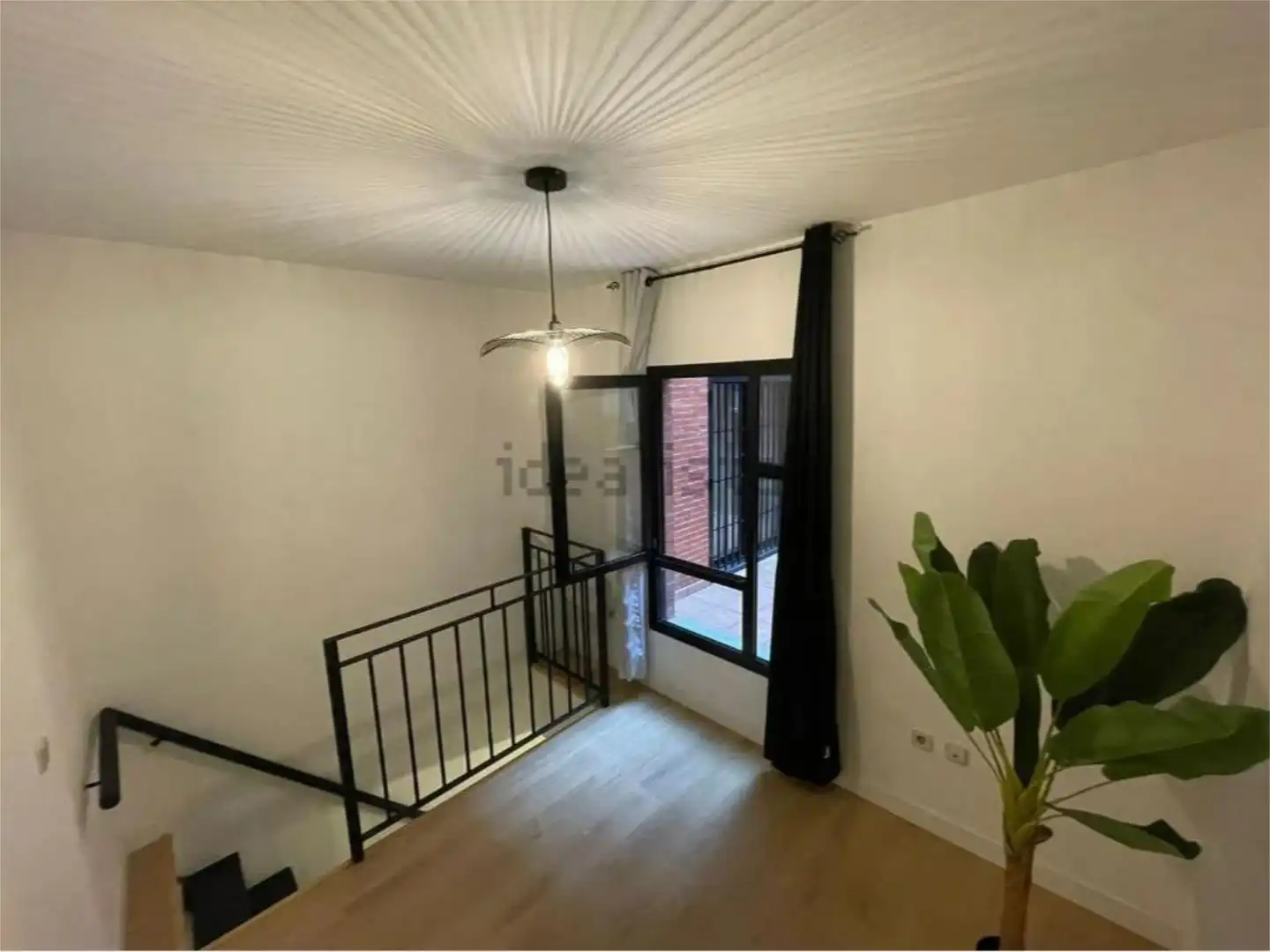Geschaftsraum zur Miete in Calle de Arganzuela, 14, Embajadores - Lavapiés Schlafzimmer von Geschaftsraum zur Miete in Madrid mit Heizung