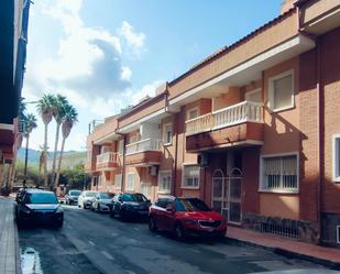 Exterior view of Single-family semi-detached for sale in Monóvar  / Monòver  with Air Conditioner and Balcony