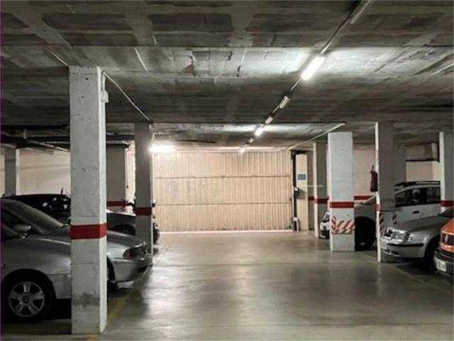 Garaje en Venta en Carrer Penedès, 12 en Sant Andreu de la Barca