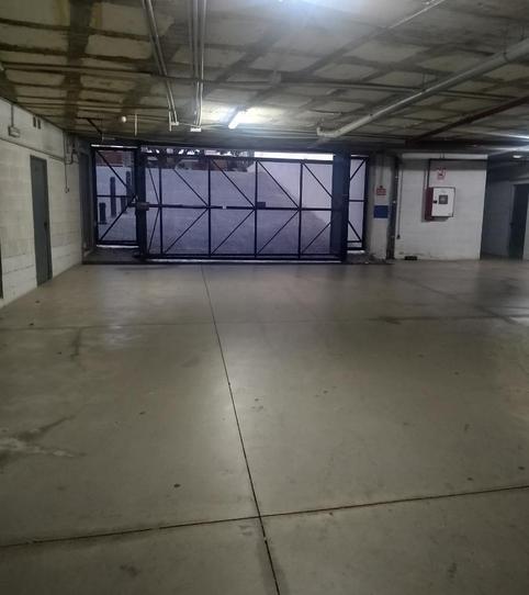 Foto 2 de Garatge en venda a Avenida Plutarco, 16, El Cónsul - Ciudad Universitaria - El Romeral, Málaga Capital