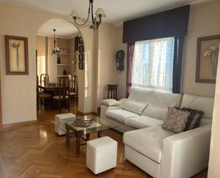 Living room of Flat to rent in Talavera de la Reina  with Air Conditioner, Terrace and Balcony