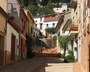 Exterior view of Single-family semi-detached for sale in Castelló de Rugat  with Air Conditioner, Terrace and Balcony