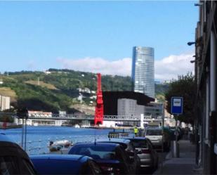 Vista exterior de Pis en venda en Bilbao 