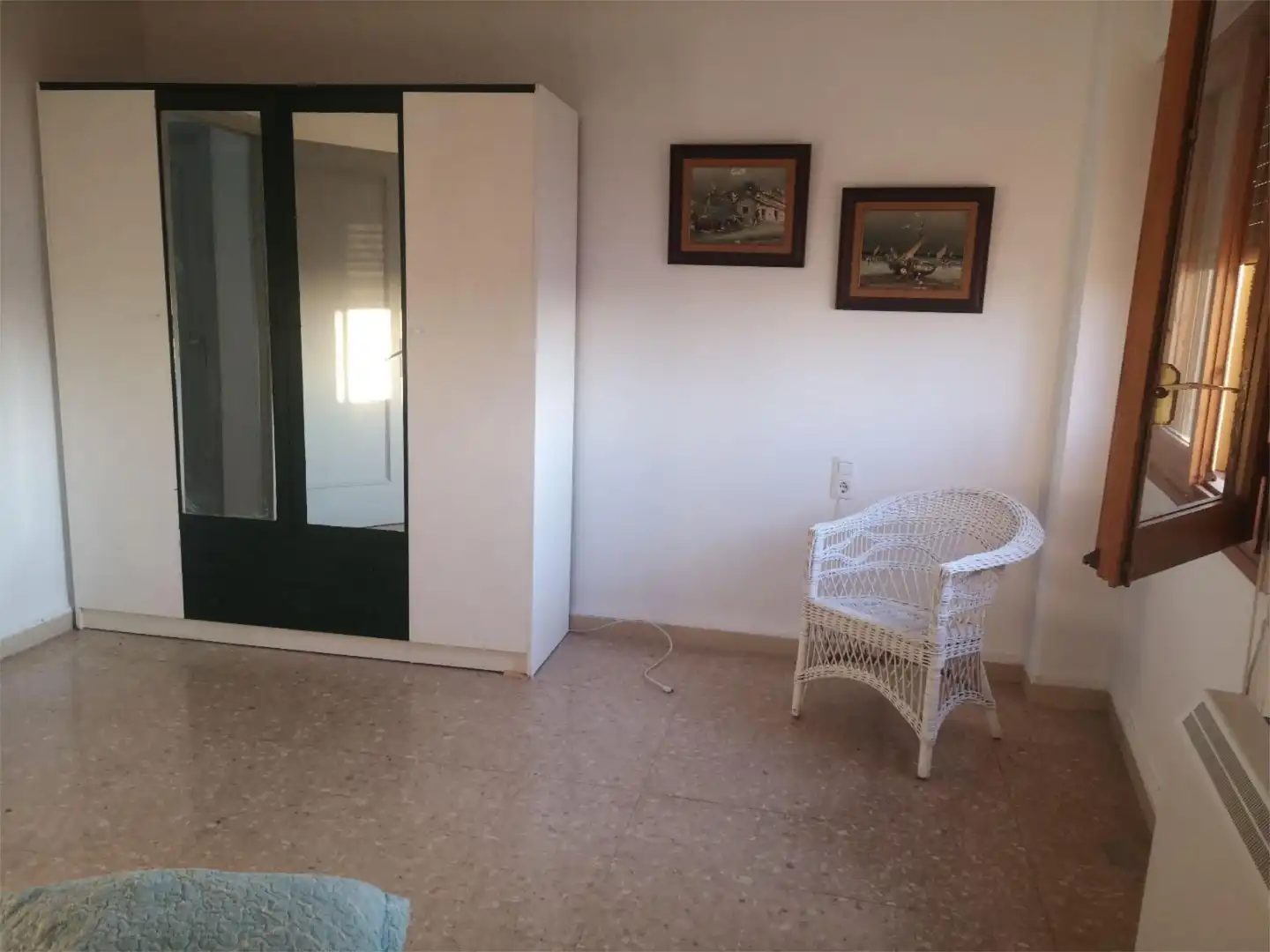 Habitación de Piso en venta en Las Pedroñeras    con Calefacción, Terraza y Trastero