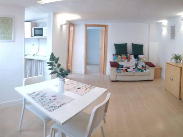 Piso en venta en calle francesc macià kalea, 9 de 