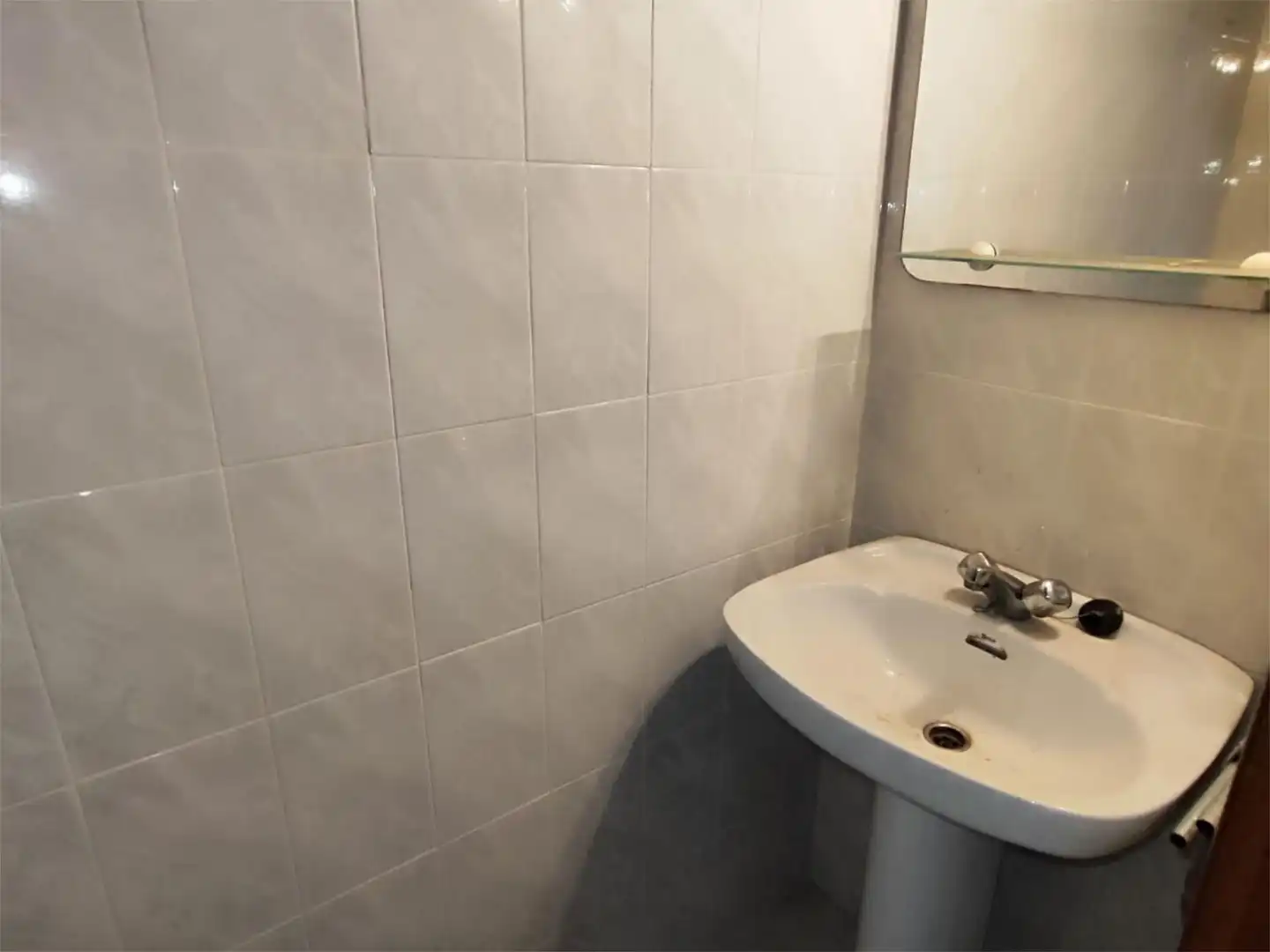 Flat for sale in Calle Domingo Arroquia, 29, Jódar Bathroom of Flat for sale in Jódar with Storage room and Balcony