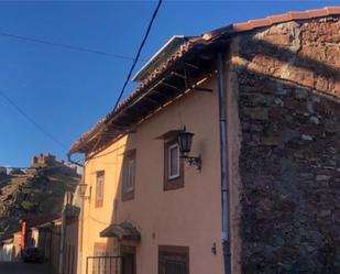 Vista exterior de Casa adosada en venda en Sigüenza