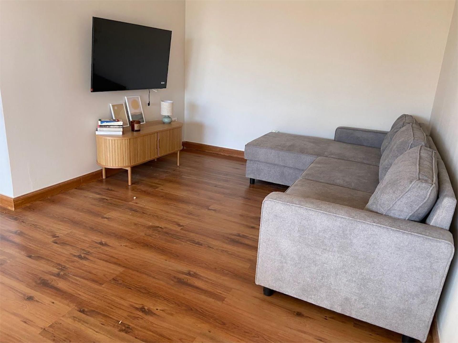 Sala d'estar de Casa o xalet de lloguer en La Orotava amb Jardí privat, Parquet i Terrassa